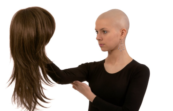 The Benefits of Wearing a Wig for Hair Loss or Thinning Hair